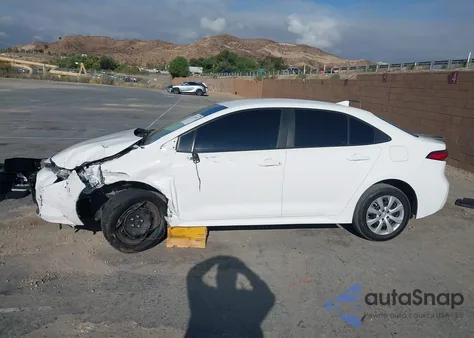 2022 Toyota Corolla Le из США, поврежденный, VIN 5YFEPMAE1NP329953